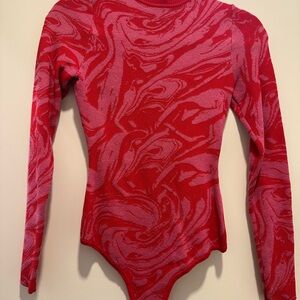 Nasty Gal Red Swirl Knit Bodysuit w/ Open Back | NWT | Size 0